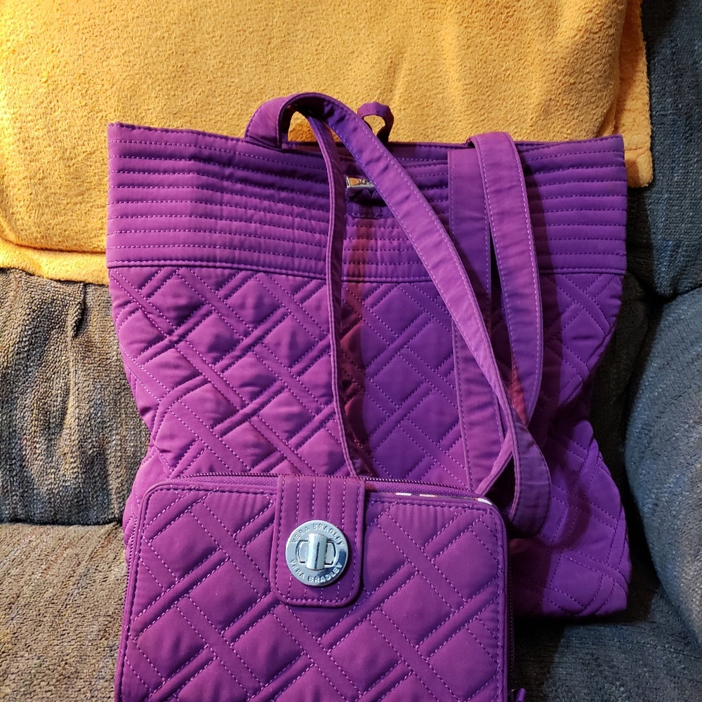 Tote with matching wallet